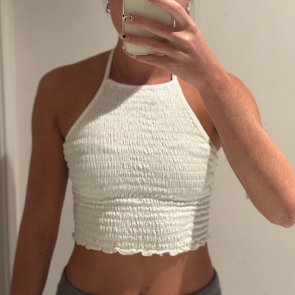 Halter neck tie crop top